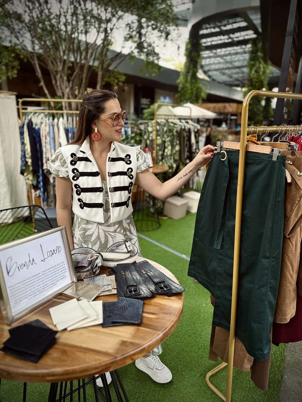 Stand de Brenda Lozano en la Feria en Medellín