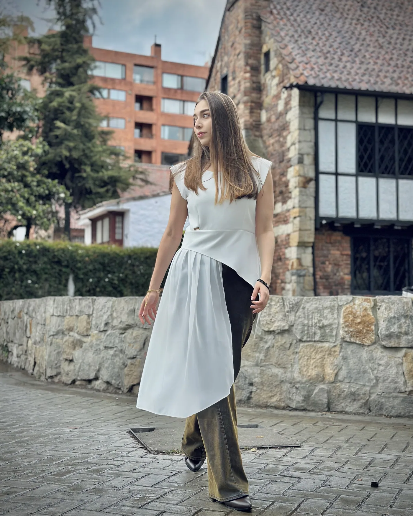 Renata Blouse in ivory, photo 3