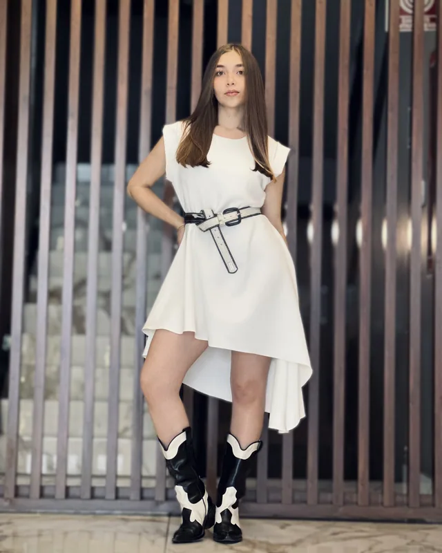Renata Dress in white